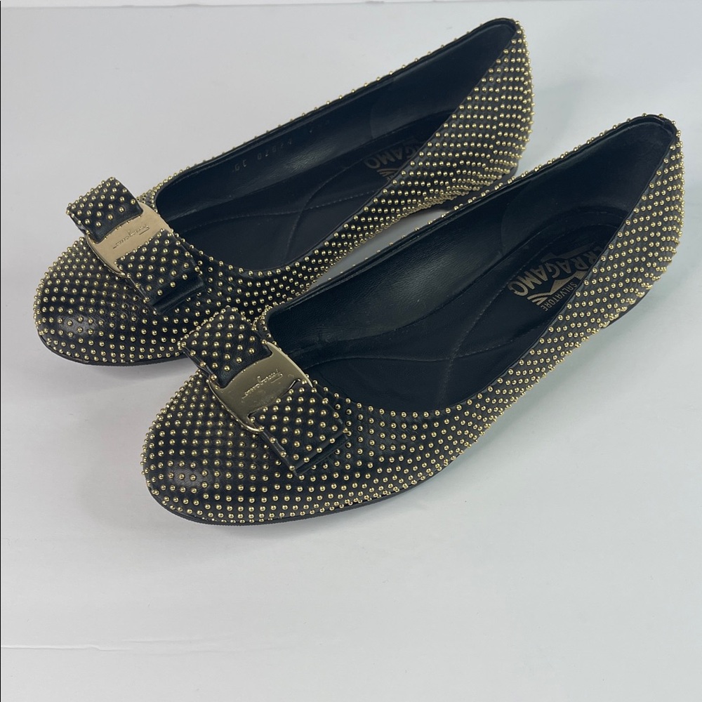 Salvatore Ferragamo Varina Studded Ballet Flats Size 7.5B